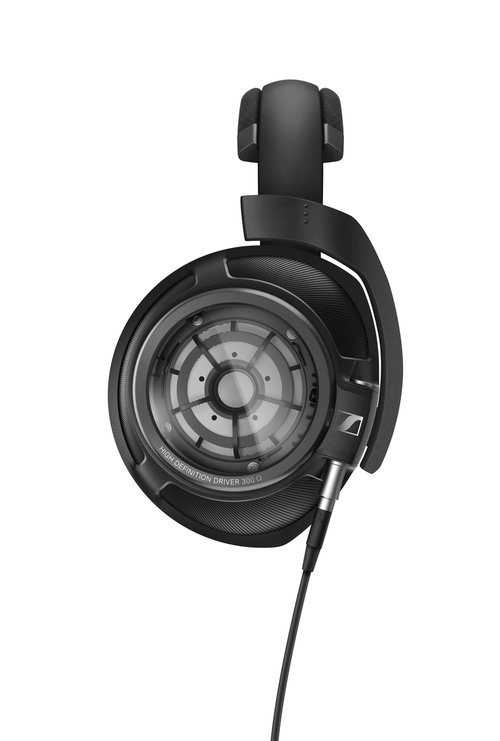 Sennheiser HD 820 – Sennheiser UK - Sonova Consumer Hearing UK Limited